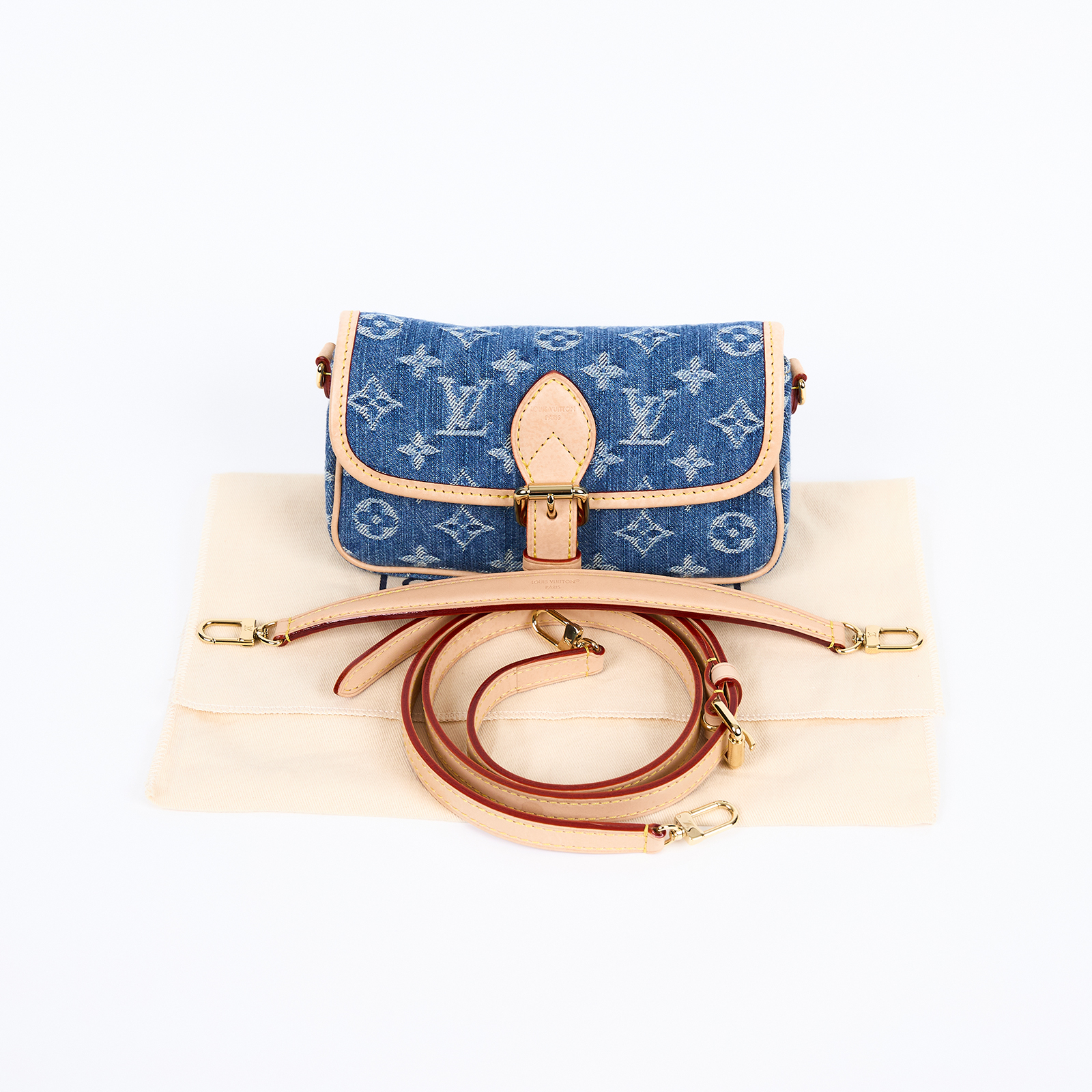 路易威登 LOUIS VUITTON Nano Diane 腋下包 法棍包 肩背包 單寧 M27700 晶片款 淺藍丹寧NANO DIANA 背帶2/防塵袋