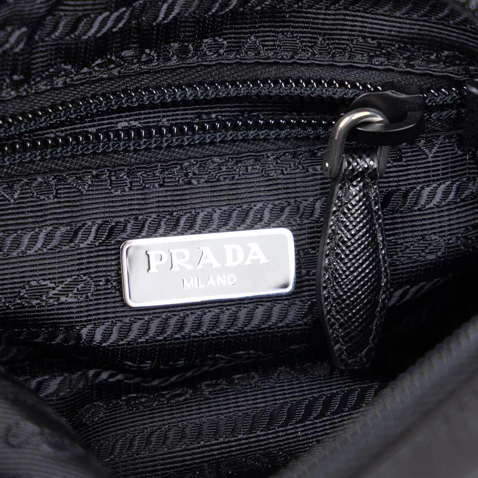 普拉達 PRADA micro Re-Nylon 手拿包 化妝包 1ND339_R067 黑尼龍微型化妝包 防塵袋