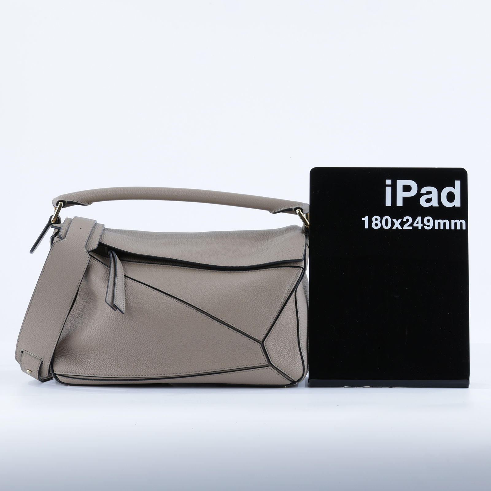 羅意威 LOEWE Small Puzzle bag 肩背包 斜背包 A510S20X14 沙色PUZZLE 小 防塵袋