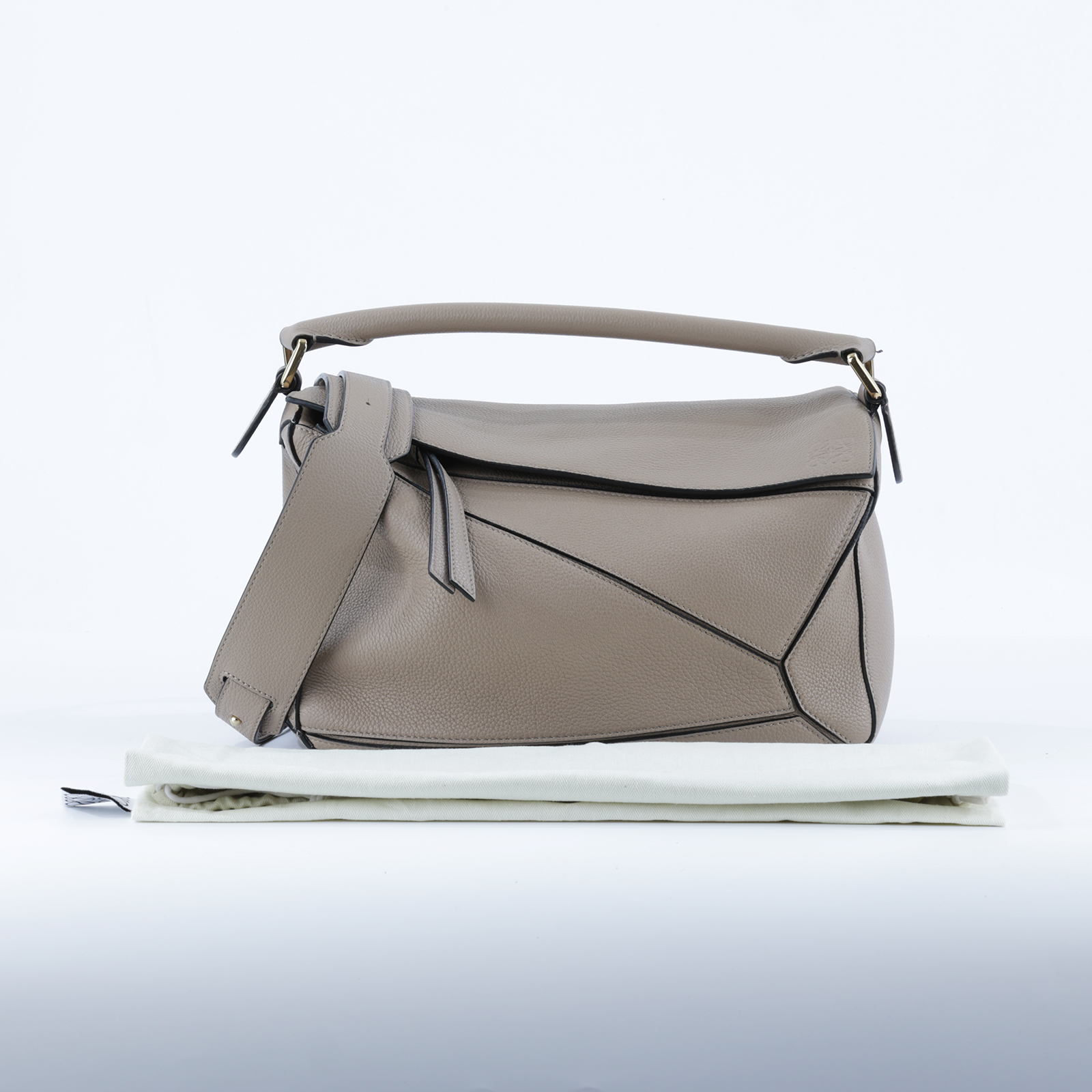 羅意威 LOEWE Small Puzzle bag 肩背包 斜背包 A510S20X14 沙色PUZZLE 小 防塵袋