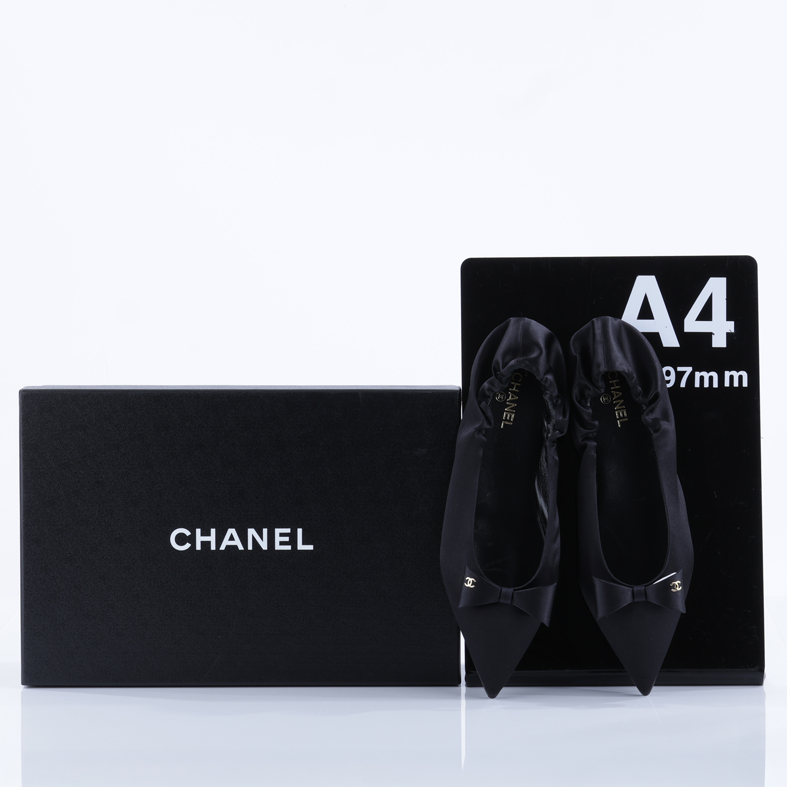 香奈兒 CHANEL CC LOGO 平底鞋 芭蕾舞鞋 G46546_37 黑蝴蝶結尖頭鞋#37 原廠盒子