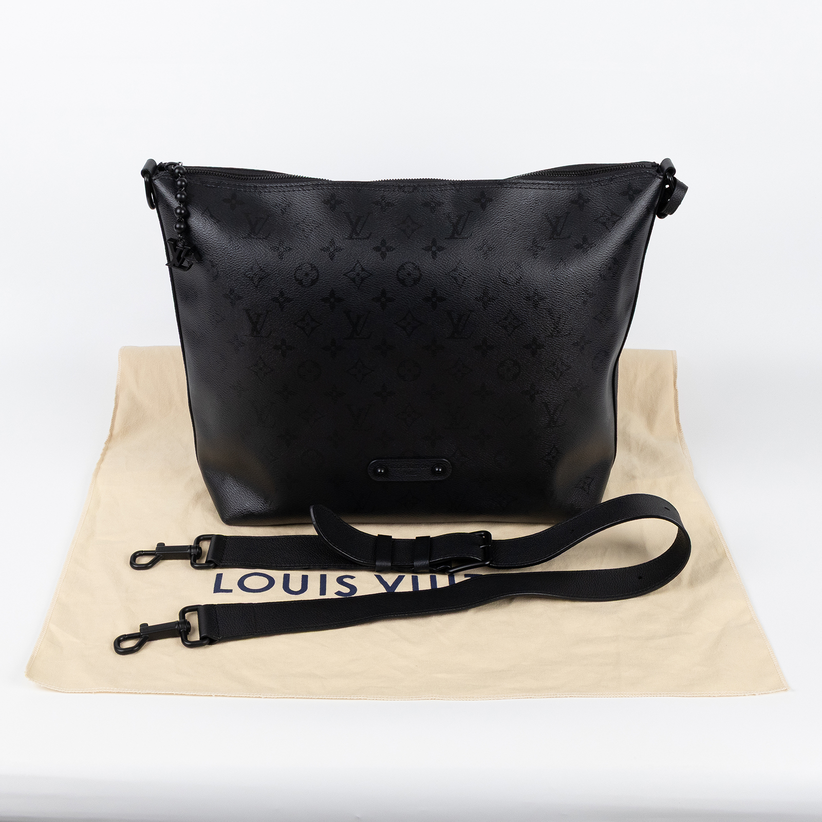 路易威登 LOUIS VUITTON Vagabond Hobo 大型 手袋 M27856 晶片款 黑Vagabon Hobo 防塵袋/背帶