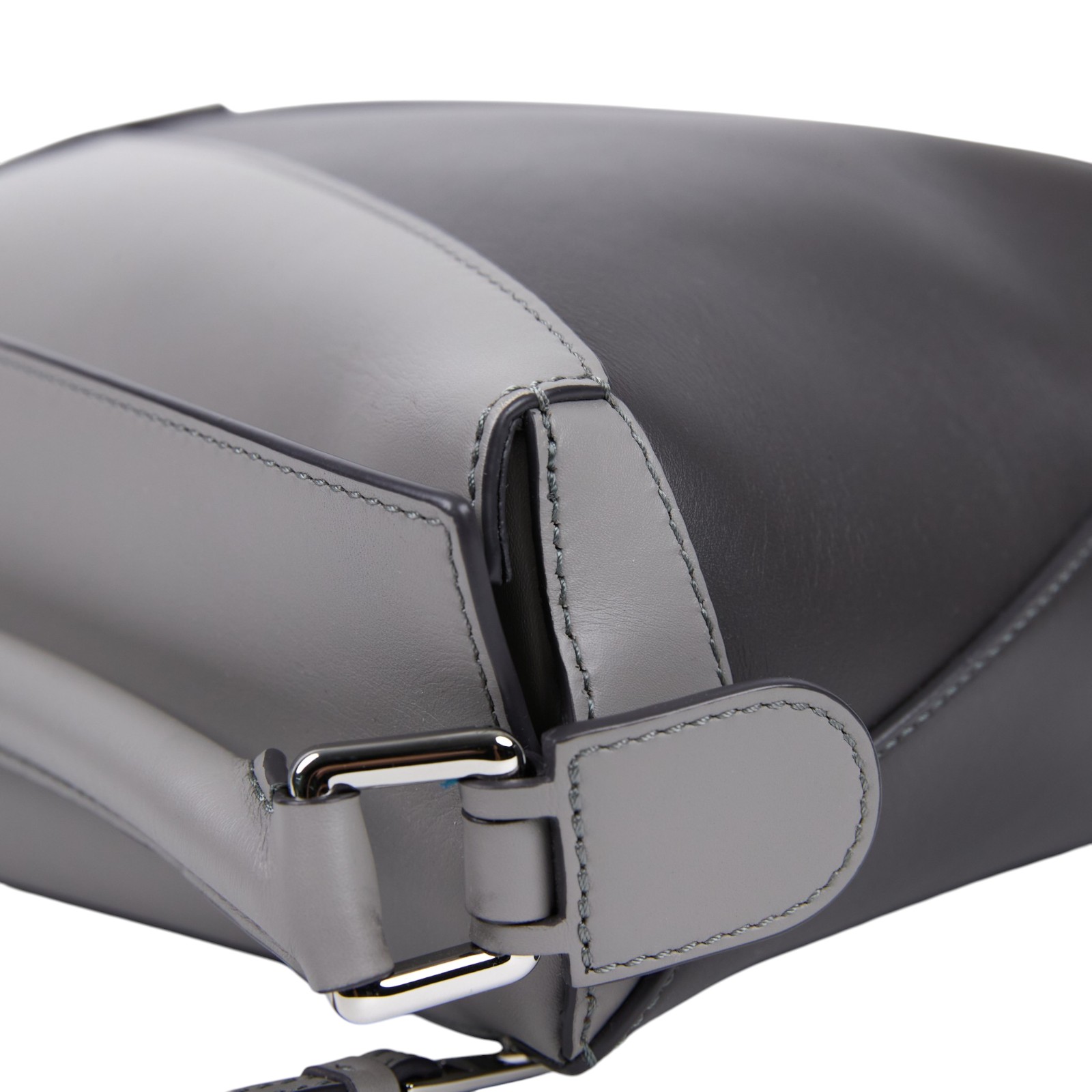 羅意威 LOEWE Small Puzzle bag 肩背 斜背包 聯名款 A510P60X43  防塵袋/背帶