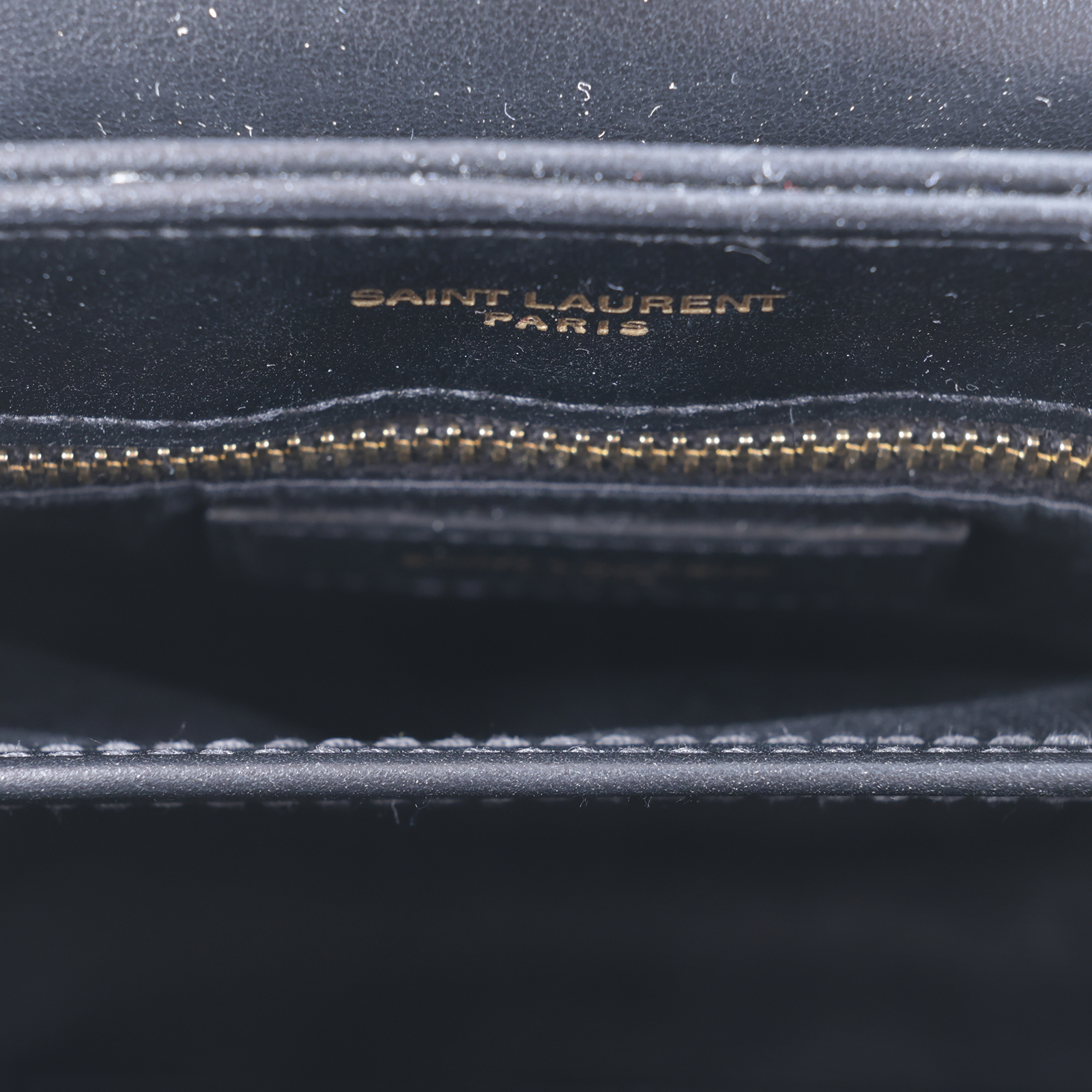 聖羅蘭 YSL SAINT LAURENT Loulou 絎縫 小牛皮 TOY 迷你 手袋  肩背 斜背包 金色五金 678401DV707  原廠盒子/防塵袋/背帶
