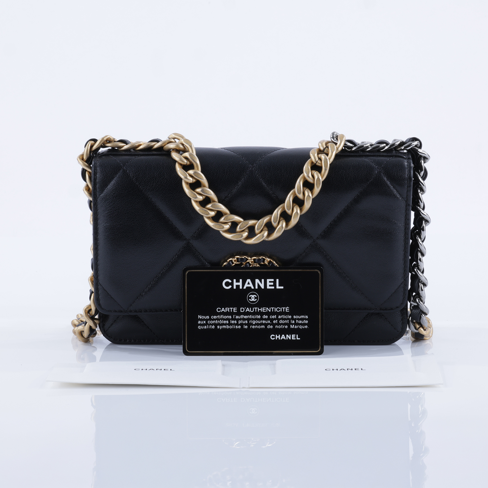 香奈兒 CHANEL 19 WOC 口蓋包 AP0957 B02286 29開黑19 WOC 原廠盒子/防塵袋/保證卡/購買證明影本