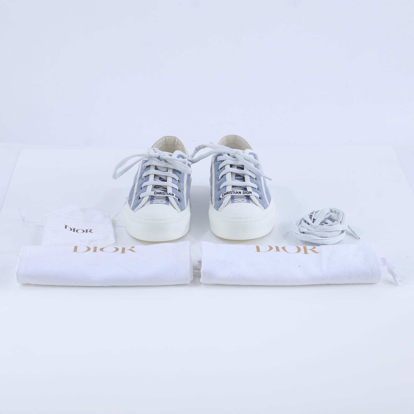 迪奧 CHRISTIAN DIOR Walk'n'Dior 休閒鞋 球鞋 KCK281CQR_35 淺藍帆布鞋#35 防塵袋
