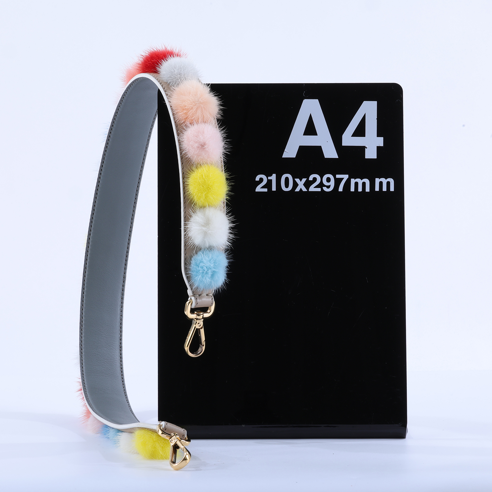 芬迪 FENDI Strap You 奢華替換背帶  彩色毛球背帶 防塵袋