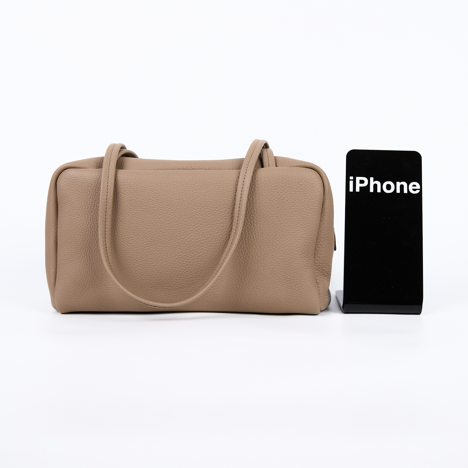 安靜奢華主義 THE ROW Astra 皮革手提保齡球包 Astra Bag W2164L129 DARK TAUPE MINI ASTRA 無附屬品