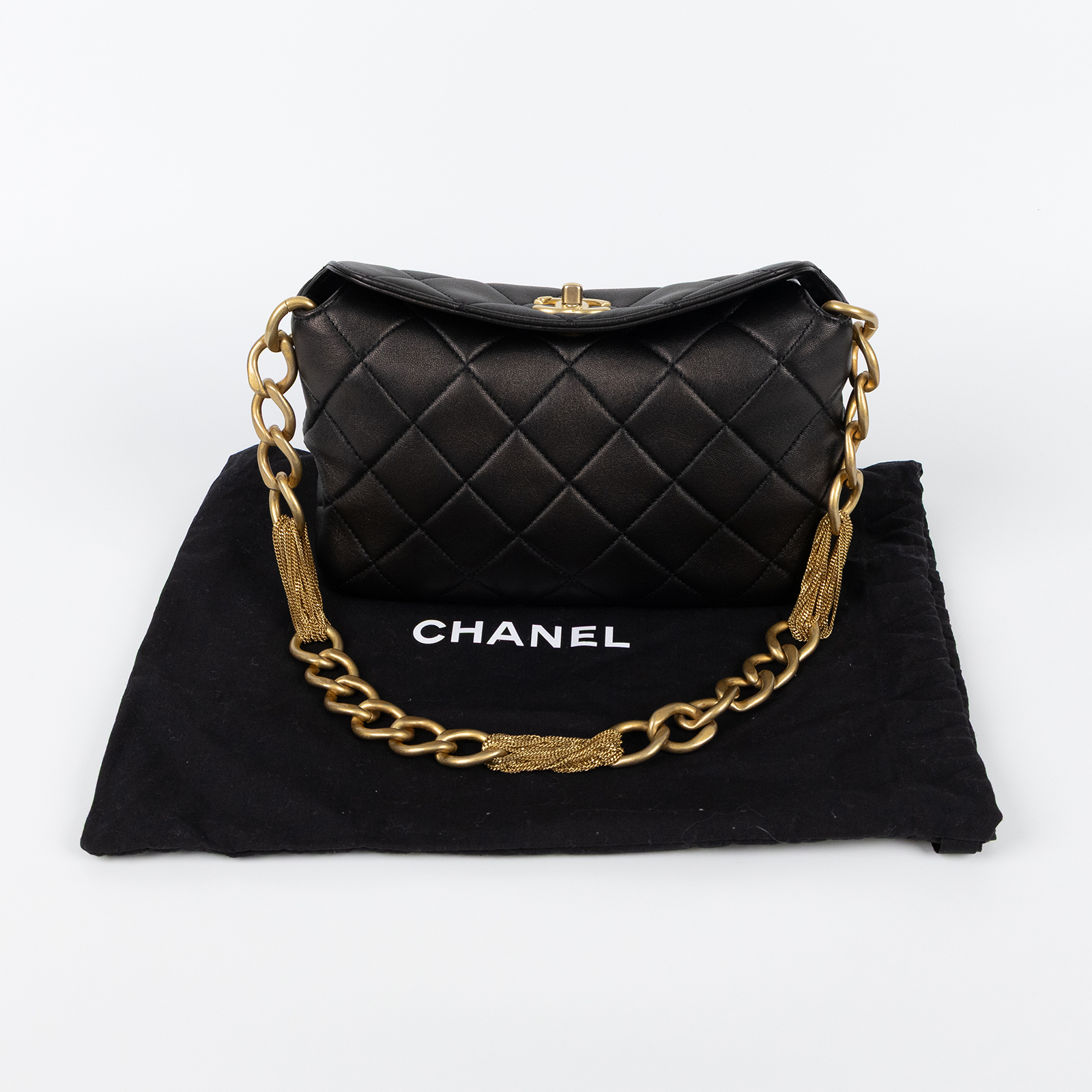 香奈兒 CHANEL CC LOGO 手提包 肩背包 AS4172 黑金羊流蘇HOBO 防塵袋