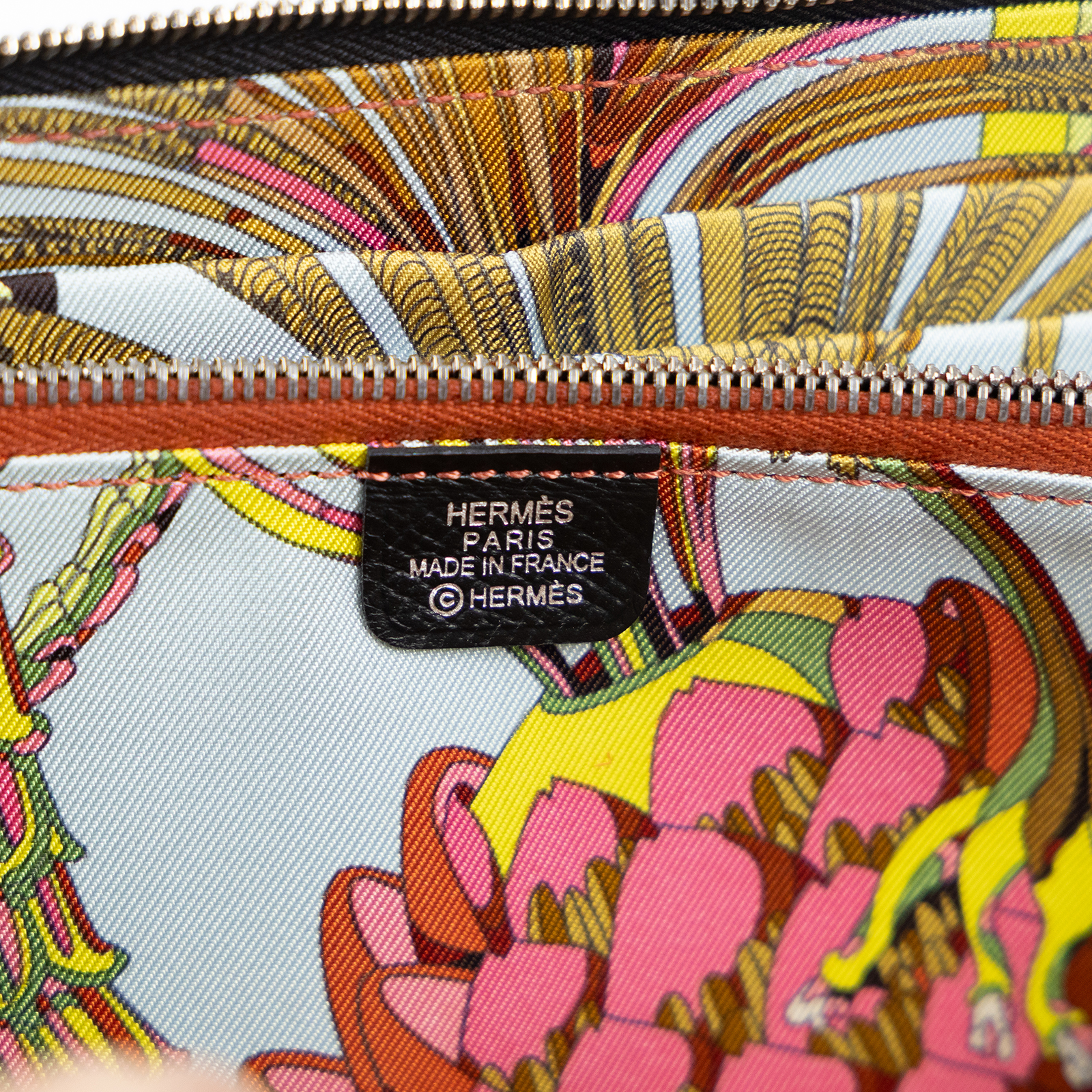 愛馬仕 Hermes SilkIn 拉鍊 長夾 錢包 銀色五金 黑色 霧藍色 H080203CKAE /Y TS 005 AU  原廠盒子