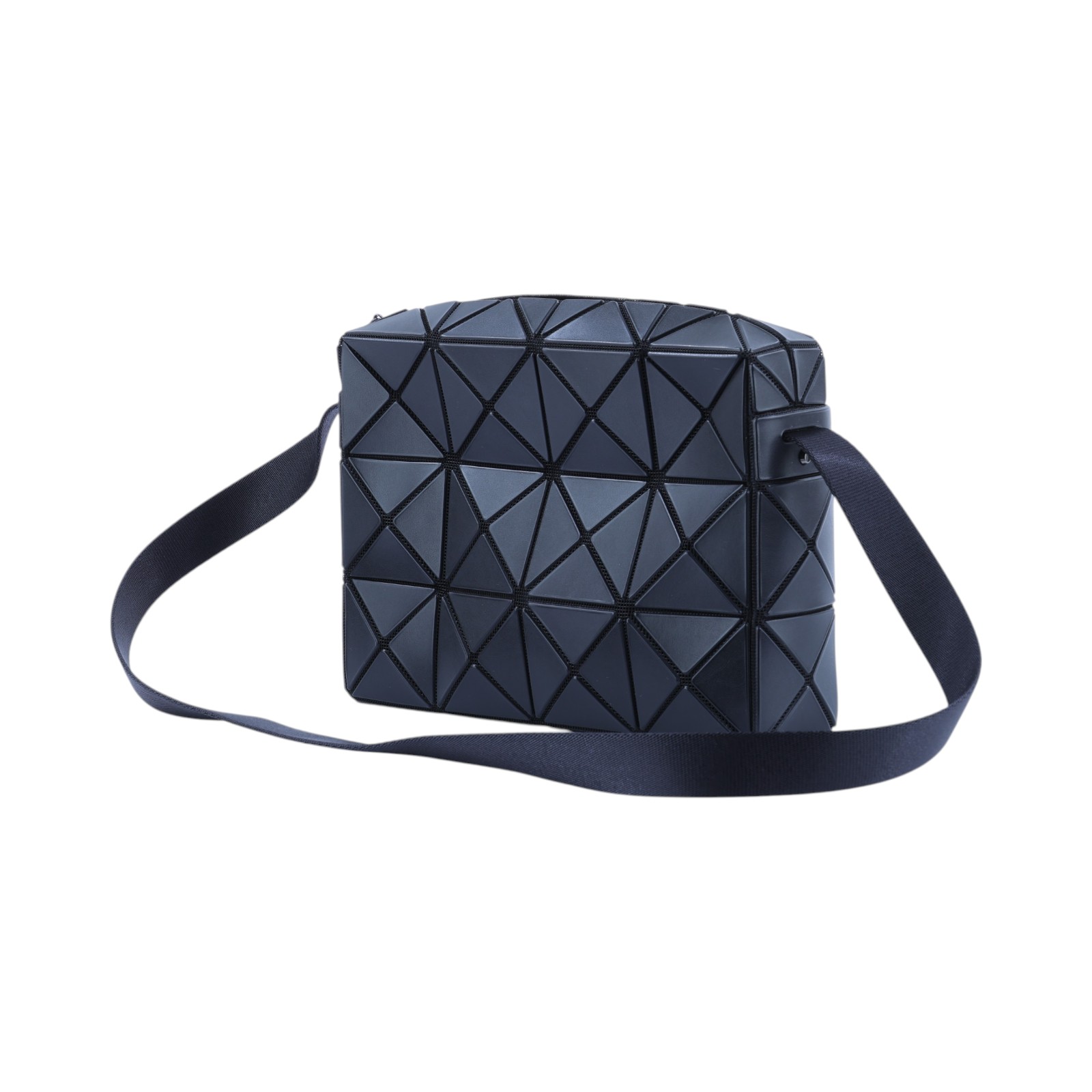 三宅一生 ISSEY MIYAKE BAOBAO CUBOID 幾何立方 4X3 斜背包  黑幾何肩背包4X3 防塵袋