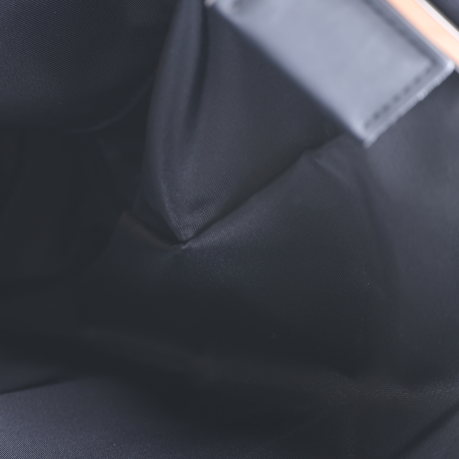 三宅一生 ISSEY MIYAKE BAOBAO 斜背包  白郵差包 5x7 無附屬品