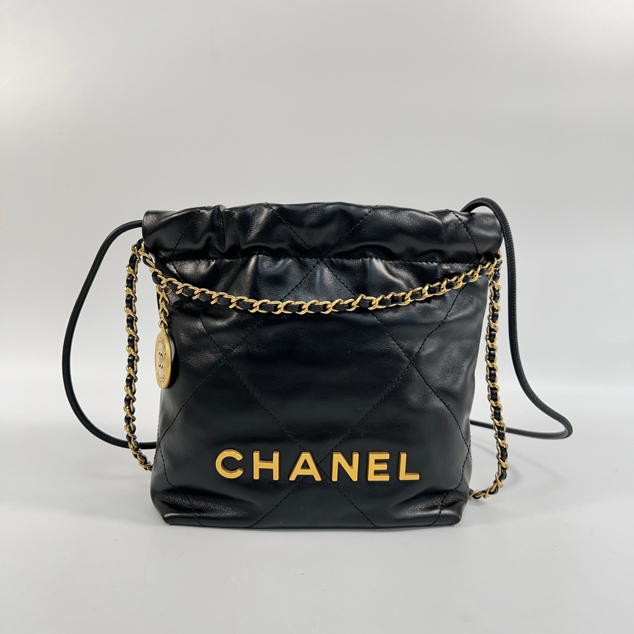 香奈兒 CHANEL 22 迷你 束口包 AS3980 晶片款 黑金22 MINI 原廠盒子/防塵袋